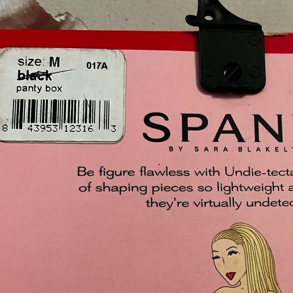 SPANX Undie-tectable/Women’s NWT Shaping Panty in Nude size M - Picture 6 of 6